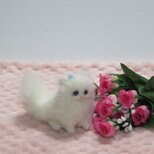 羊毛フェルト  猫  ペルシャ  白 ホワイト  子猫  仔猫  置物の画像