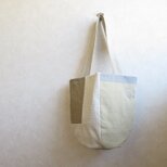 くったりバケツトート　鳥さん、パッチワーク、ベージュ　１の画像