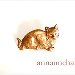 【ビンテージ　ヨーロッパ製　ネコ（猫）ピンブローチ】1950年以前