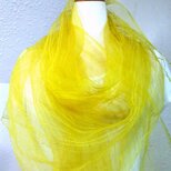 草木染シルクストール(ウコン染め、イエロー)の画像