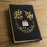 手刺繍のブックカバー『金木犀の咲く頃』