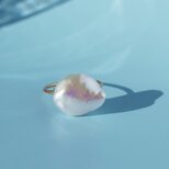 極上の照り★大粒淡水真珠のフリーサイズ★サージカルステンレスリング　～雪明りの画像