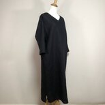 カラーリネン◆ストレートワンピース　長袖◆黒◆フリーサイズ（中厚、リネン100％）～フォーマルにも～
