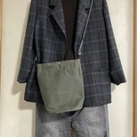 受注品✴︎ショルダーバッグS✴︎ラウンド底✴︎パラフィン加工✴︎2色✴︎国産帆布
