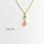 d93-154【なでしこ】しずくドロップとカルセドニーのアレンジネックレスの画像