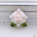 【再販】紫陽花の帯留め（ホワイト）の画像