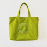 マスカット色の鞄