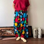 あくびちゃん？アラジン？アフリカンバティックパンツ　動きがよく出る素材だからシルエットが楽しい　ドット柄ミックスの画像