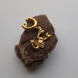 Scorpion mini ear cuff ＜左耳用＞