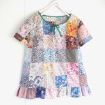 【値下、夏を先取りクリアランス】リバティ三昧のブラウスの画像