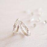 クリスタルワンタッチフープピアス/イヤリング　シルバーの画像