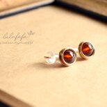 ▽14kgfワイヤーイヤリング▽灼熱の大地～モザンビーク産ガーネット(ヘソナイト)