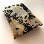 『龍虎麗華』　金襴織物御朱印帳袋　B5サイズ専用　龍　虎　牡丹　正絹織物　シルク　御朱印帳ケース　御朱印帳ポーチ　桐生織物