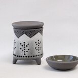 黒陶茶香炉またはアロマポット「山並みと木々」