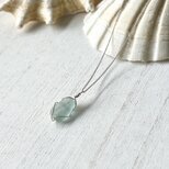 《Silver925》海の一雫 空色シーグラスのネックレス 40cmの画像
