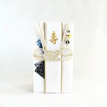 白色の祝儀袋   藍染めの画像