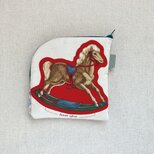 絵本のようなポーチ　コインケース　木馬の画像