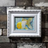 肉筆 原画 1点もの ボールペン画 日本人作家 色鉛筆画 チャイナブルー 金魚 金魚の絵 絵画 絵 アート 額入り 額装付きの画像