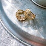 P636-ヴィンテージピアス U.S.A. 1980s Gold Tone Openwork Hoopsの画像