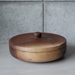 ウォールナットの蓋つき盆の画像