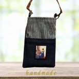 arte｜移動ポケットデニムスマホポーチ（フェルメール：ミルクを注ぐ女）送料無料