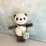 受注製作　パンダちゃん、フランスパンを買いに！の画像