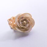 【便利な2way】薔薇のコサージュ兼ヘアアクセサリー クリーミーホワイト 小の画像