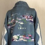 睡蓮の池イメージでカーディガンの画像