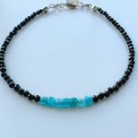 NeonApatite＊Blackspinel ブレスレットの画像