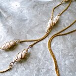 N286-ヴィンテージネックレス・U.S.A. 1980s Gold Tone Flat Chain Faux Pearlの画像