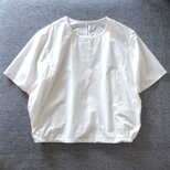ウェッジスリーブのコットン100%プルオーバーの画像