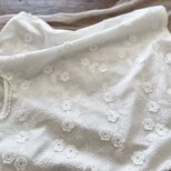 2025年度版♡●フランス立体お刺繍ブラウスの画像