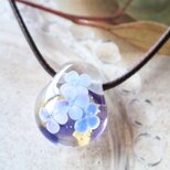 紫陽花のとんぼ玉ガラスペンダント（小サイズ）の画像
