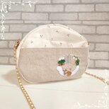 キツネの手刺繍☆オーバル型のショルダーバッグの画像