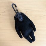 ゴリラの子供のキーホルダーの画像