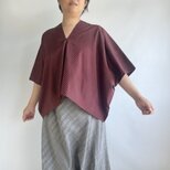 【1点もの】縦づかいのワイドプルオーバー -絹着物 臙脂 縦縞 & 新毛斯 セピアローズ（ヴィンテージ） V-WP610の画像