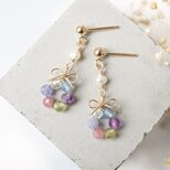 「アジサイの花結」誕生石×淡水パール／天然石リボンアクセサリー（ピアス／イヤリング）の画像
