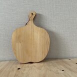 カッティングボード りんごの画像