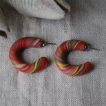 nijiピアス　red pink green goldの画像
