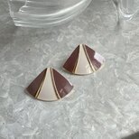 P669-【 Bergere 】ベルジェール・ヴィンテージピアス U.S.A. Purple Gray Enamel Paintの画像
