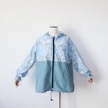 リバティナイロン　ローズザンジーのジップマウンテンパーカーの画像