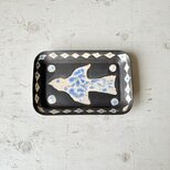 黒釉　とりのお皿