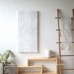 静かな木々のアートボード ホワイトツリー 縦向き 大きめサイズ wood 寝室 オブジェ 壁掛け アートパネルの画像