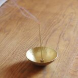 ころりとした真鍮のお香立て　[　真鍮香鉢　]の画像