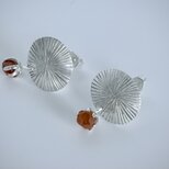 マンダリンガーネット　ピアスの画像