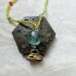 ＊happy price＊古のひとつぶネックレス＠古代ジャワ玉＋アフリカのピーナッツチャーム＋ジャワシードビーズ２種ほの画像