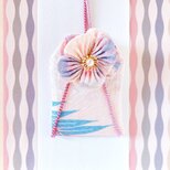 （稜線の祈り）元巫女が作る花のお守り袋の画像