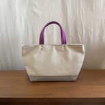 トートバッグM浅型✴︎キナリベース✴︎現品のみの画像