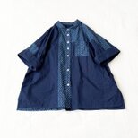 インディゴ・コットンパラシュートクロス＆コットンリネン・インディゴミニドットプリント・ スタンドカラーシャツの画像