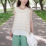 生成りコットンと花刺繍レースのバッククロスキャミの画像
